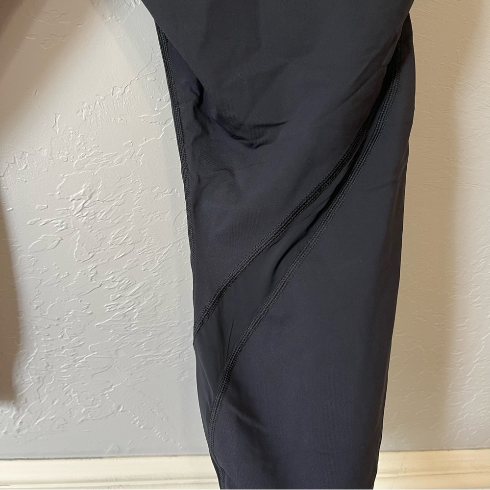 Nike Black Women's Leggings Cropped Capri - Picture 8 of 12